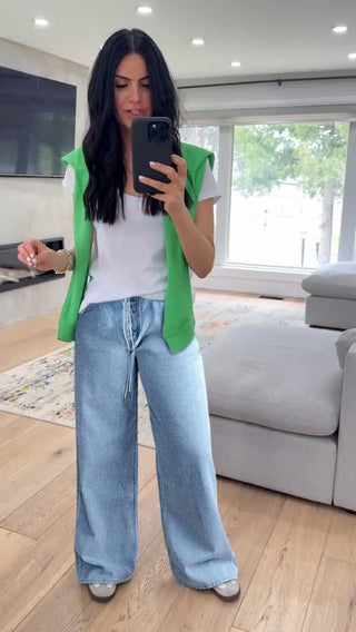 Violet | Mid Waist Jeans