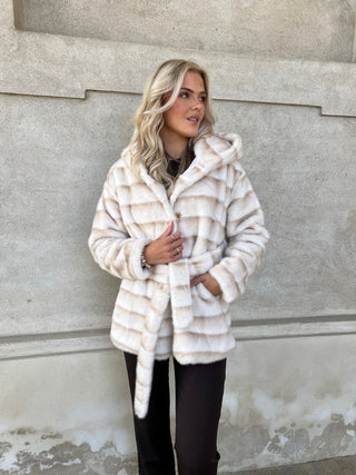 Janice | Faux Fur Jacket