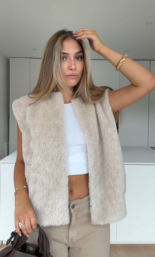 Julia | Teddy Bodywarmer